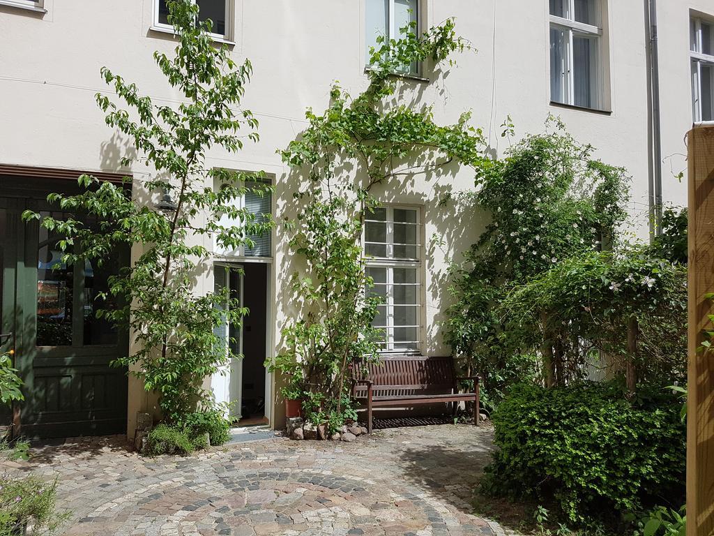 Gastein By Rockchair Apartments L Superhost Status L 2 Bedrooms Boxspringbeds 1,5 Bathrooms - Cozy Family & Business Flair Welcomes You! برلين المظهر الخارجي الصورة