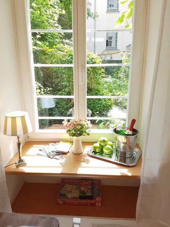 Gastein By Rockchair Apartments L Superhost Status L 2 Bedrooms Boxspringbeds 1,5 Bathrooms - Cozy Family & Business Flair Welcomes You! برلين المظهر الخارجي الصورة